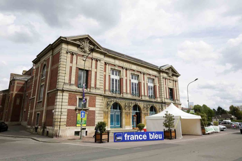 Agrandir l'image Soirée de clôture (image 2)