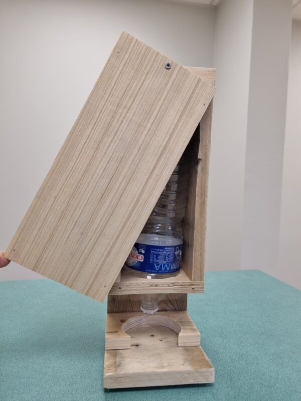 Agrandir l'image Mangeoire/Abreuvoir (image 4)